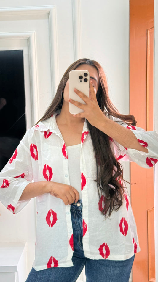Kiss of love shirt