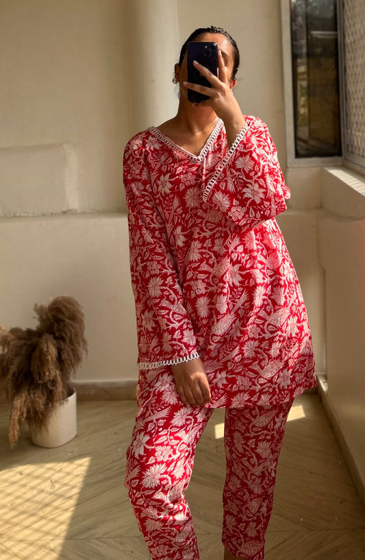 Red Sanganeri cordset