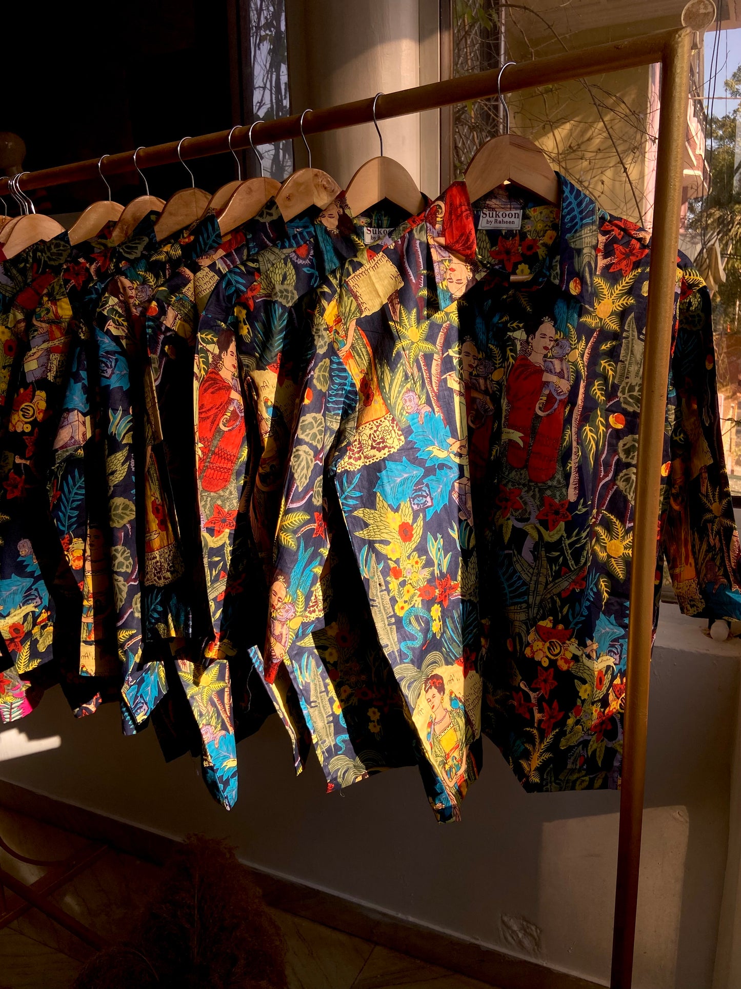 BLUE FRIDA SHIRT