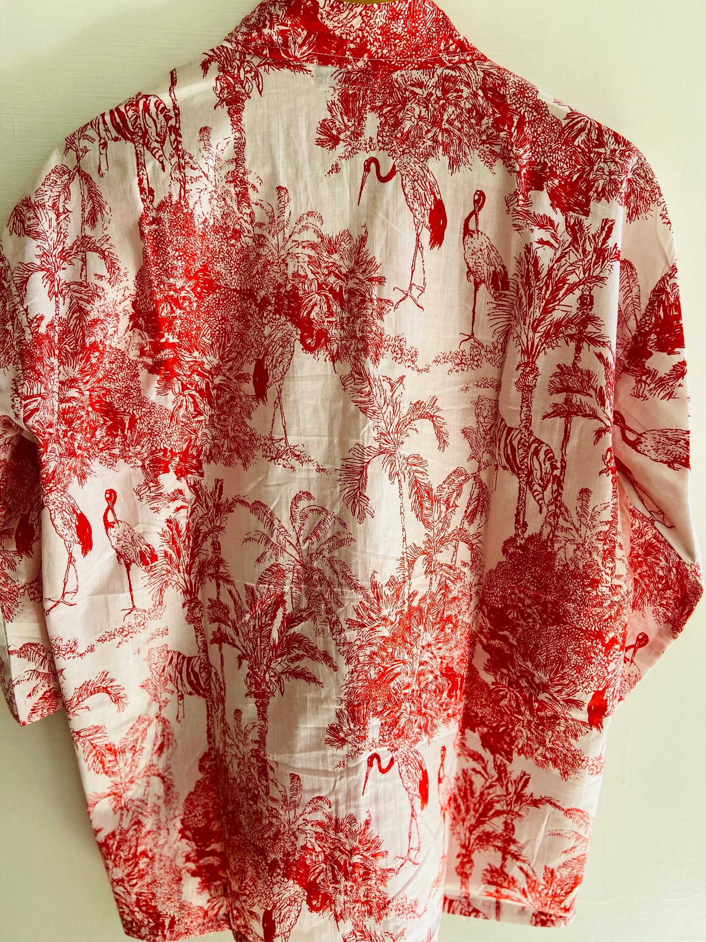 RED JUNGLE PAINTING SHIRT