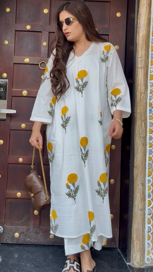 Yellow mughal jaipuri cordset