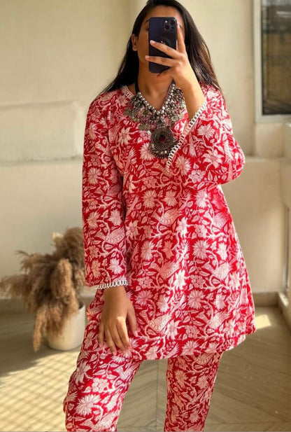 Red Sanganeri cordset