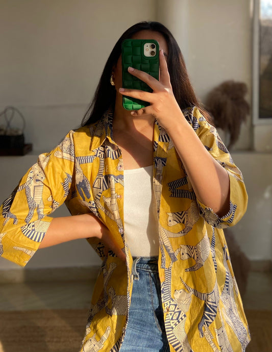 YELLOW CAT SHIRT